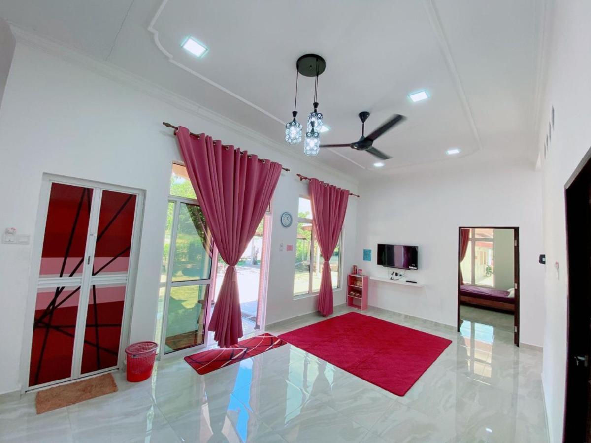 Hellokitty House - Unit 1 Villa Kuala Terengganu Eksteriør billede