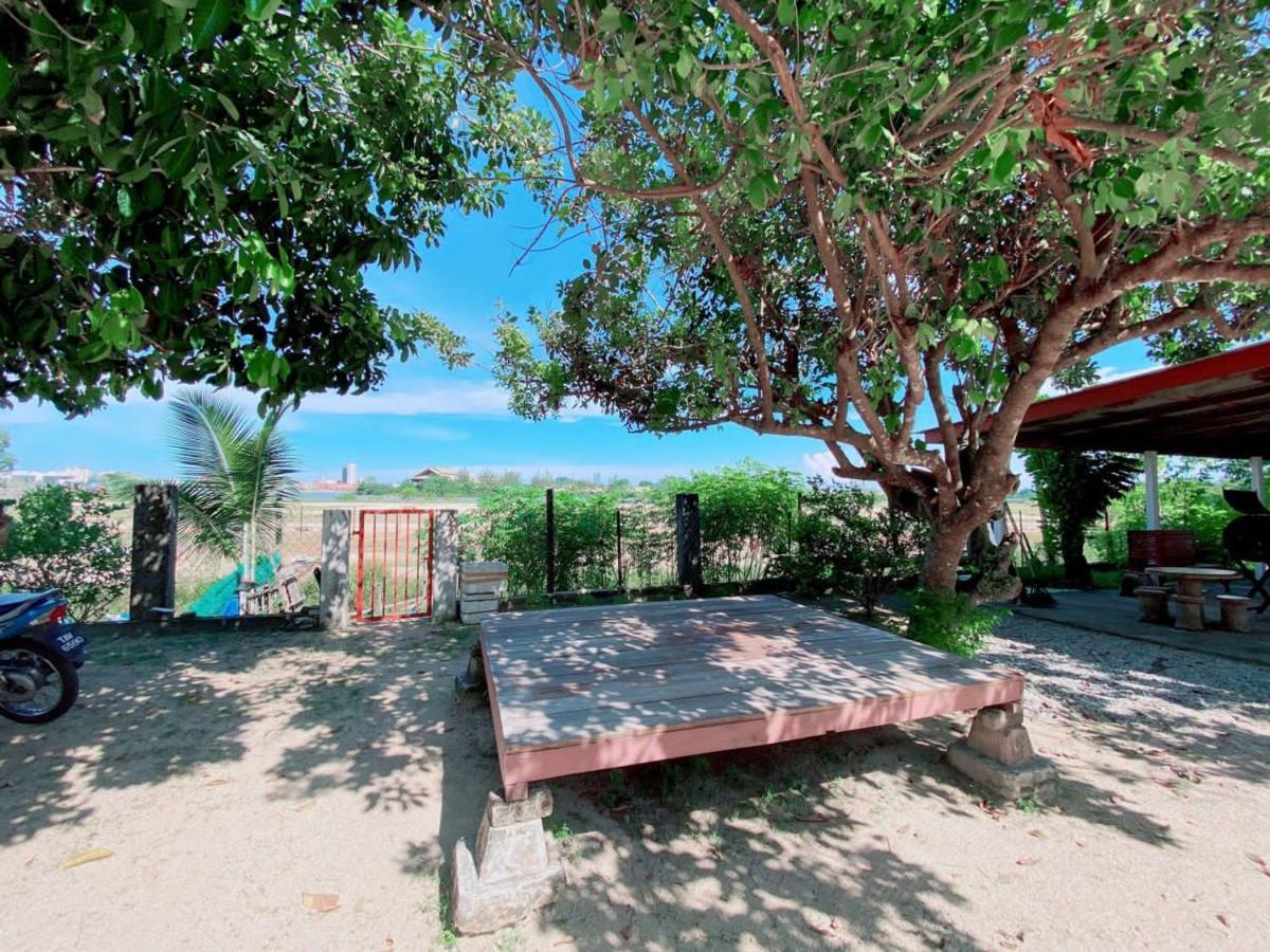 Hellokitty House - Unit 1 Villa Kuala Terengganu Eksteriør billede
