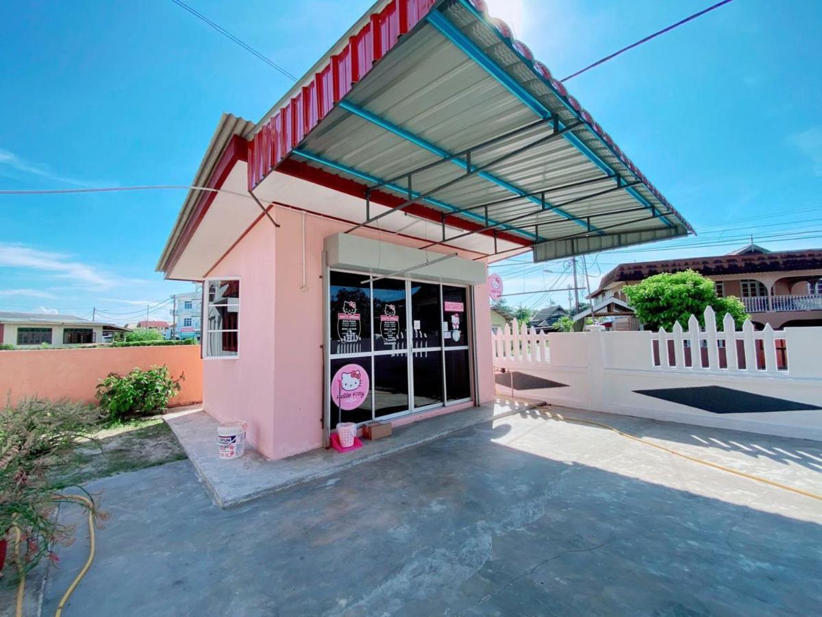 Hellokitty House - Unit 1 Villa Kuala Terengganu Eksteriør billede